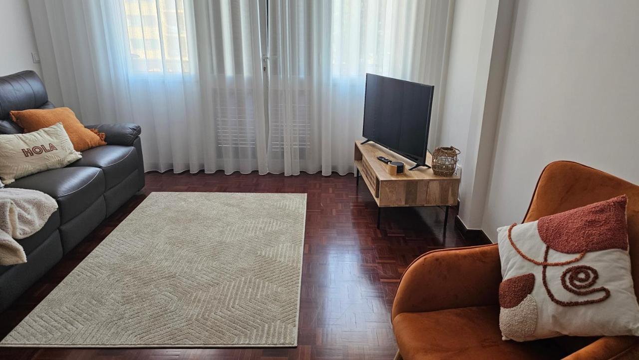 Garden And Seaview Apartment - Free Parking Фуншал Екстер'єр фото