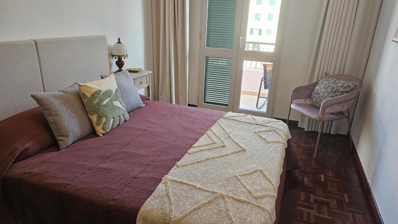 Garden And Seaview Apartment - Free Parking Фуншал Екстер'єр фото