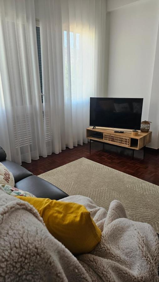 Garden And Seaview Apartment - Free Parking Фуншал Екстер'єр фото